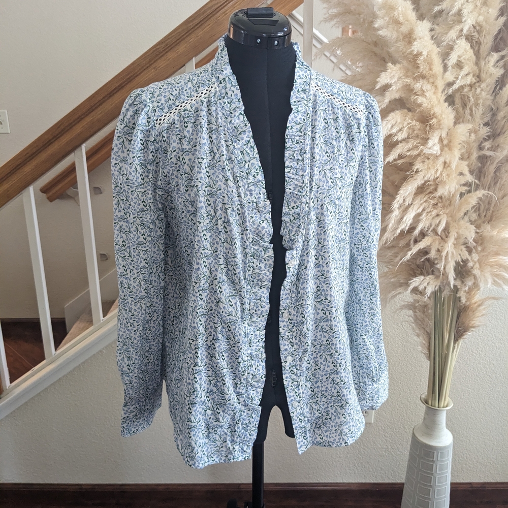 Floral Ruffle Blouse